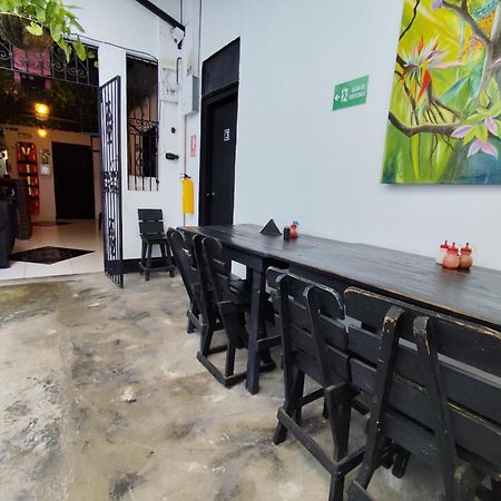 Hostal La Minita De Oro Santa Marta  Exteriör bild